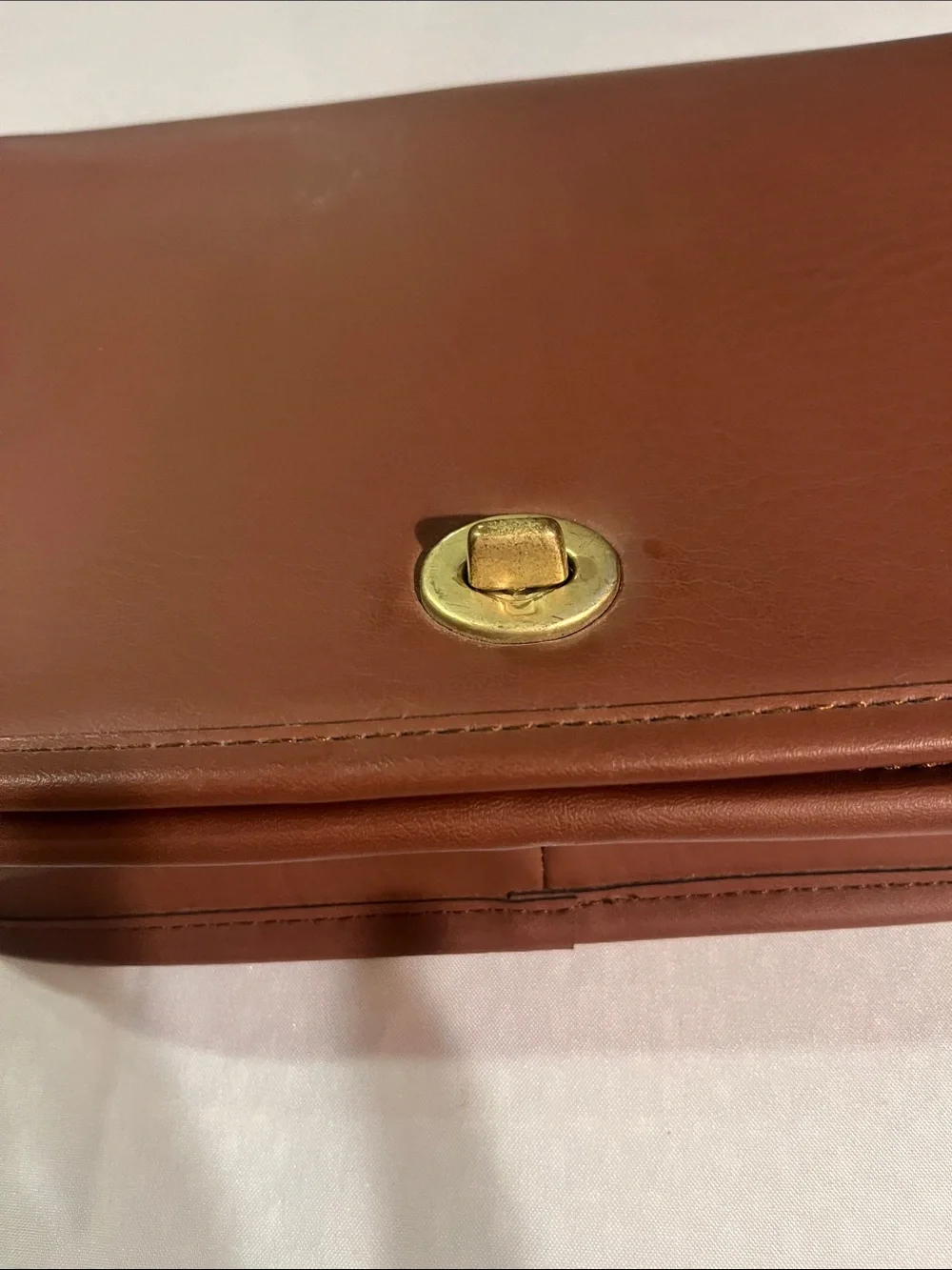 Vintage Coach Brown Leather Crossbody with Gold Turn-Lock 9790/ Classic 1980/